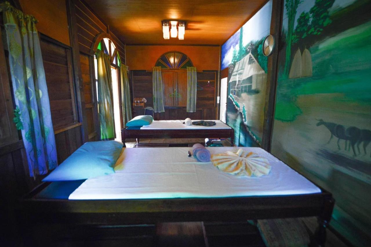 Lop Buri Mrk Resort & Massage מראה חיצוני תמונה
